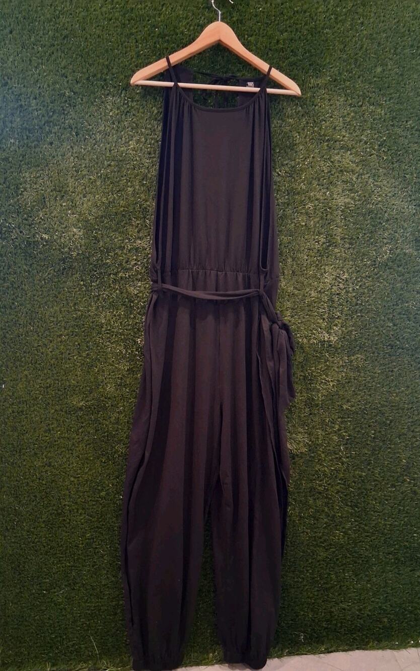 SHEIN Curve 4XL Black Halter Jumpsuit One Slit Each Leg Split Wide Leg Pant NWT